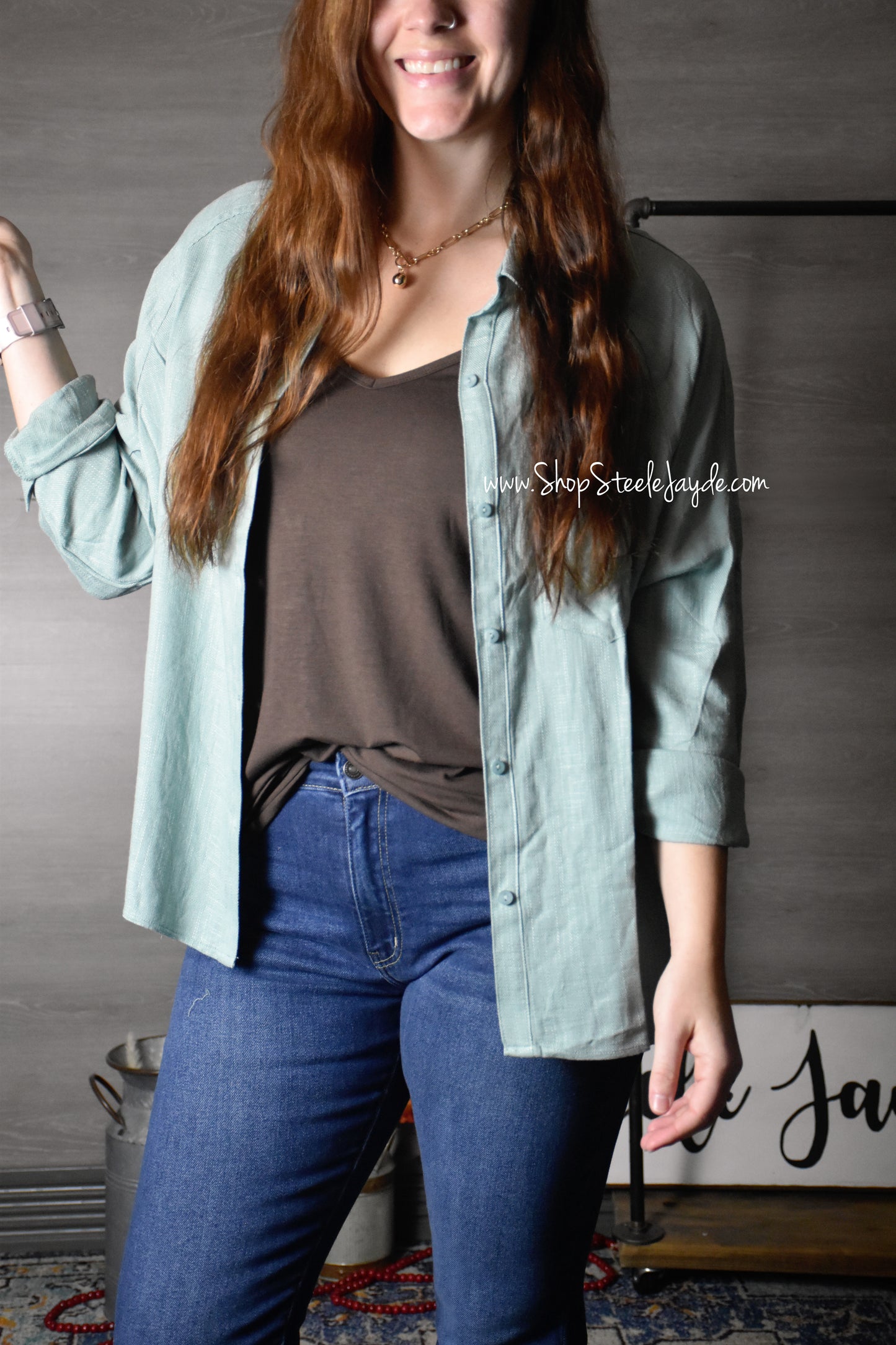 Luxurious Linen Button-Down Top {Mint}