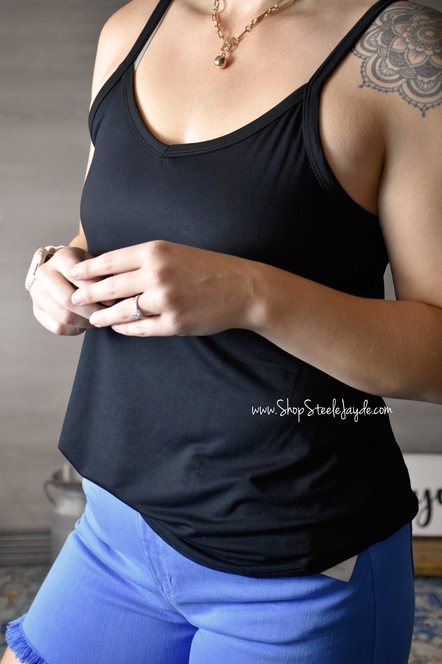Alderson Lightweight Layering Tank {Black}