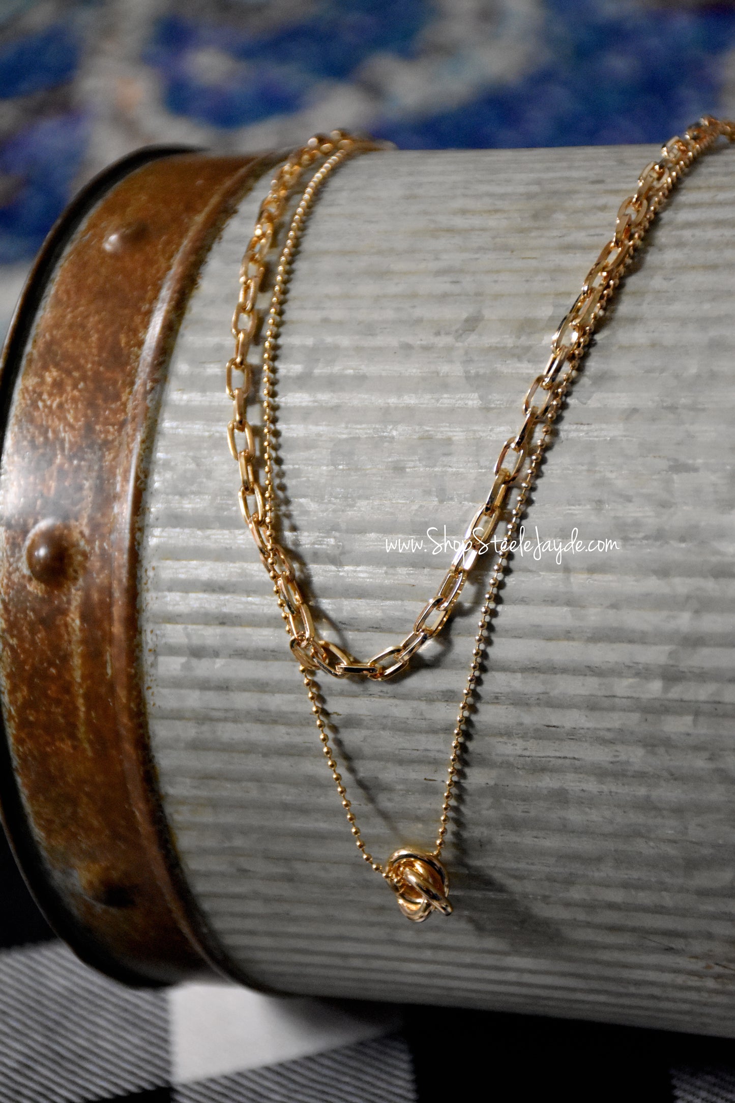 Floral Bud Motif Necklace