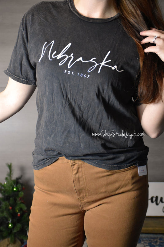 Nebraska Est. Mineral Graphic Top {Black} CLEARANCE