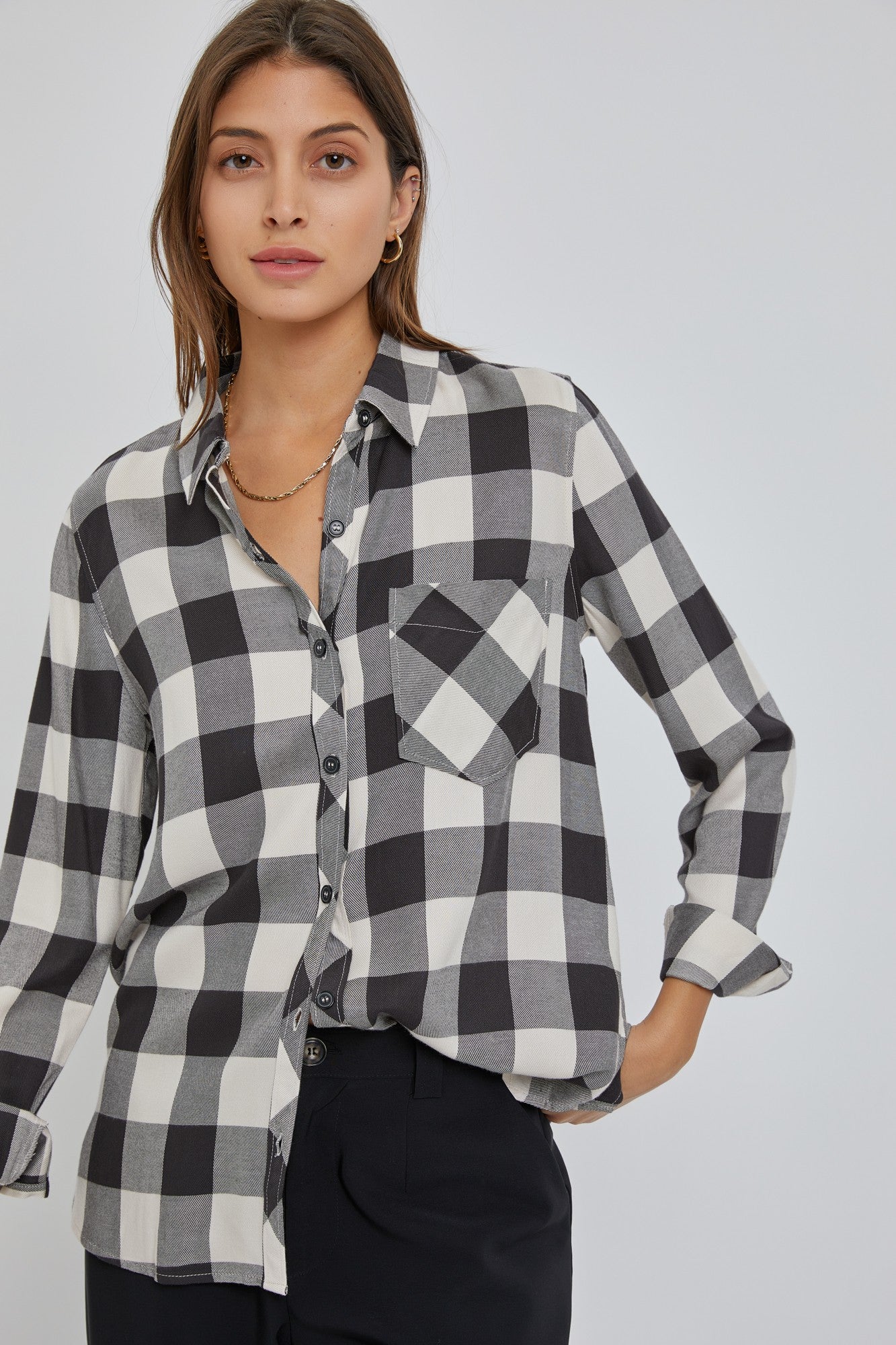 Dark Gingham Classic Flannel Top {Off-White}