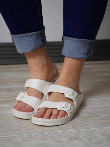 Buckled Up Slide Sandal {White}