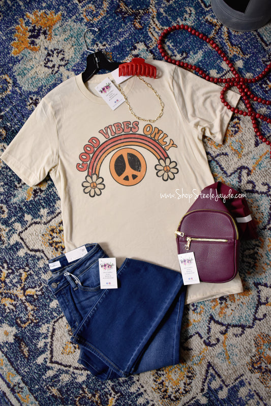 Good Vibes Only Graphic Tee