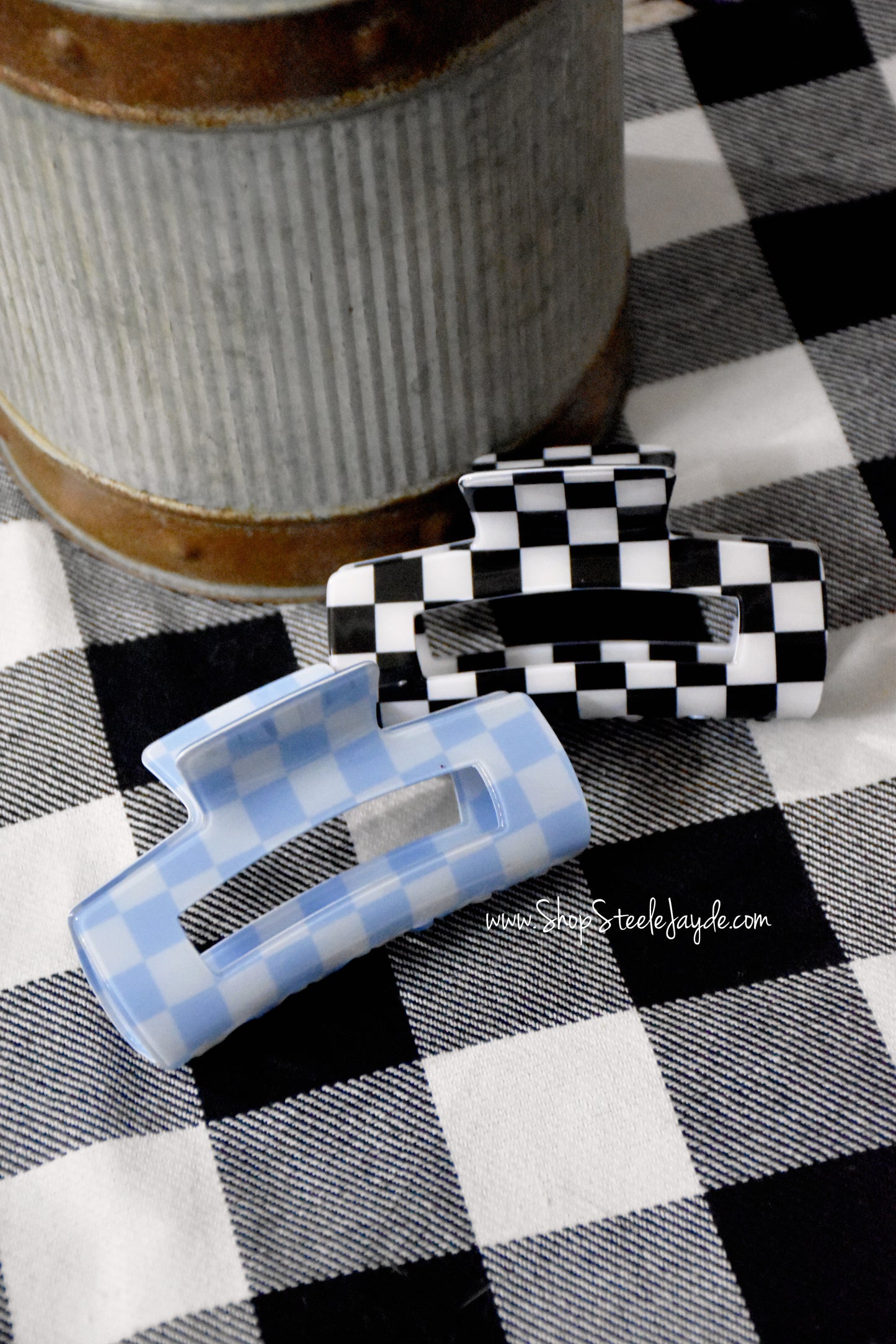 Jumbo Checkered Claw Clip {Multiple Colors}