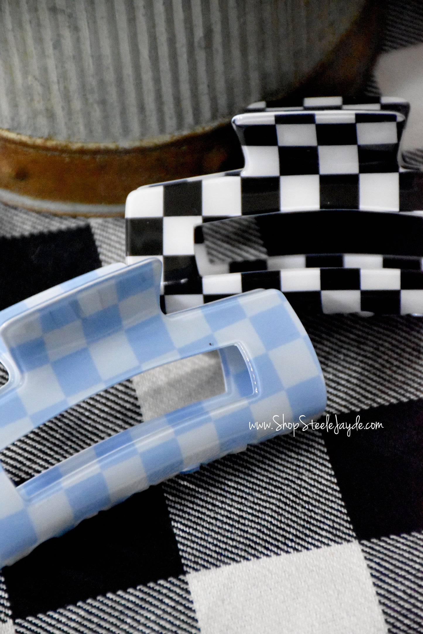 Jumbo Checkered Claw Clip {Multiple Colors}