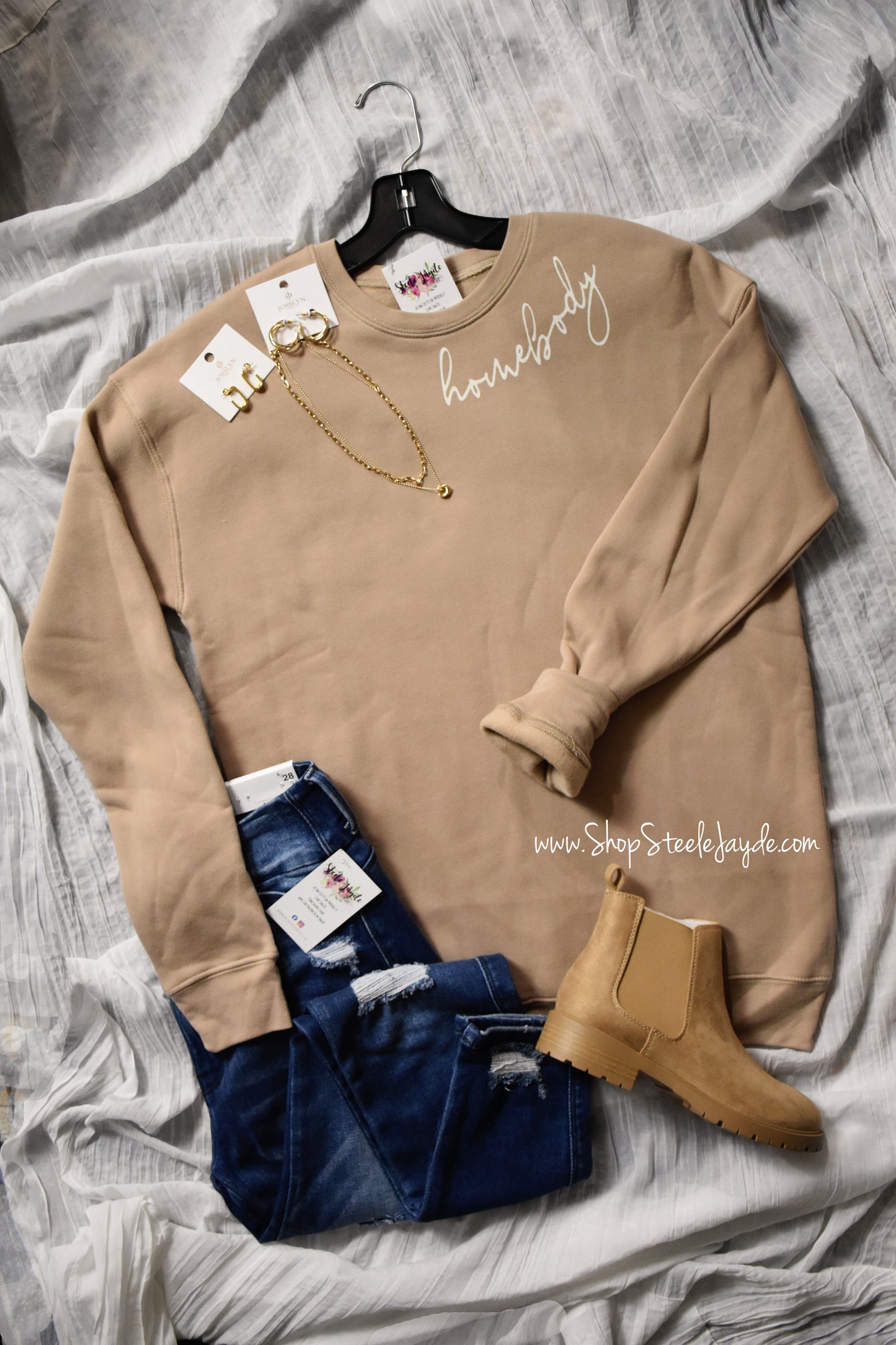 Homebody Collar Premier Pullover {Tan}