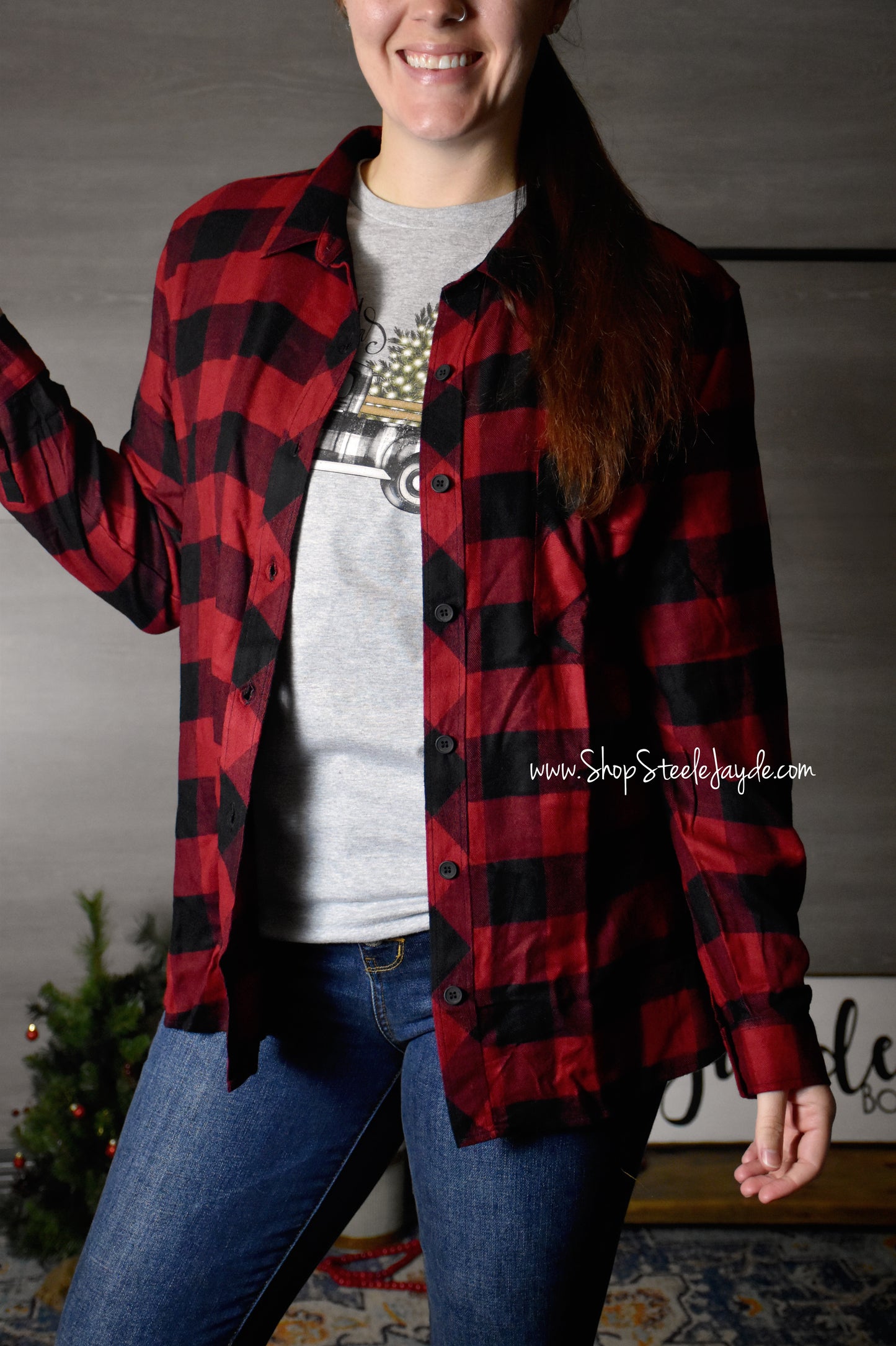 Dark Gingham Classic Flannel Top {Red}